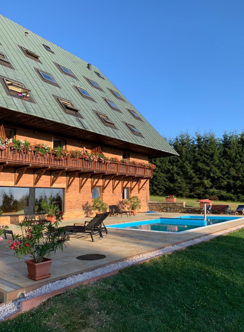 Apartman Zaly Бенецко Екстер'єр фото